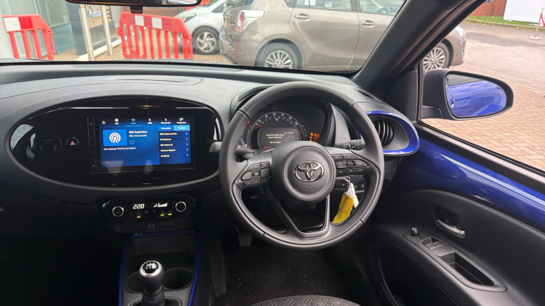 Toyota Aygo X 1.0 VVT-i Edge 5dr Petrol Hatchback